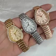 Relógio Cobra Feminino Elegante com Pulseira Elástica Estilo Com Strass