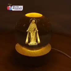 Luminária 3D Cristal Iluminada com Base de Madeira | Presente Religioso Decorativo Proteção Fé