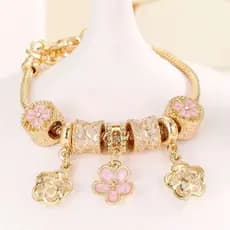 Pulseira Berloques Ouro Estilo Feminina Presente moda/Modelo aleatório（Promoção）
