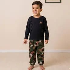 Calça Jogger infantil em moletom  menino camuflado ou liso preto ou azul tamanho 1 ao 10