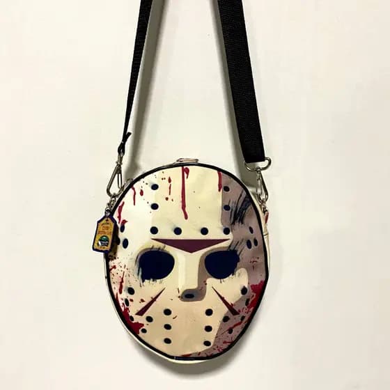 Mini Mochila e Bag 2 em 1 Jason voorhees filme sexta-feira 13 halloween terror versão sangue fake