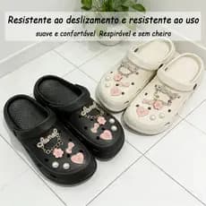 Chinelos de Buraco Sapatos Femininos Babuche Anti-deslizamento Sola Grossa Praia Confortáveis Botões Removíveis