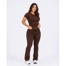 Conjunto Feminimo Flaire Academia - BabyTee e Legging Flaire