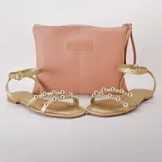 KIT SANDÁLIA PEROLAS + NECESSAIRE PERSONALIZADA MUSA FASHION