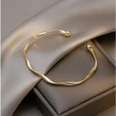Bracelete Pulseira Feminino Ondulado Torcido Minimalista Ajustável Dourado ou Prata Acessório Feminino