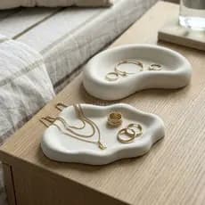 Kit 2 Bandejas Decorativas Aesthetic para Joias e Organização – Nuvem Orgânica eOval