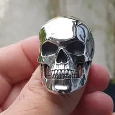 Neogótico Detalhe Alto 316L Aço Inoxidável Caveira Anel Homens Punk Jóias