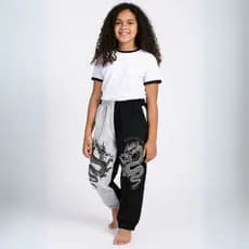 Calça Cargo Juvenil Infantil Dragão Preta e Branca com Correntinha e Bolso Menina