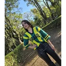 Blusa Camiseta Brasil Unissex Feminina verde Amarela Oversized Gola V Copa Tendencia Moda Brazilcore