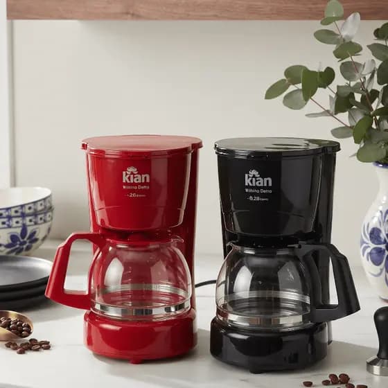 Cafeteira Elétrica Kian 18 Xícaras 650W Preto 127V
