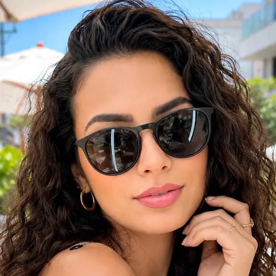 Óculos de Sol Atemporal Feminino Clássico Elegante Arredondado com Hastes em Metal Várias Cores Marca ILOOK Proteção UV