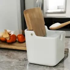 Saleiro Porcelana Branco 250g com Colher Bambu Tampa Pinus Mesa Cozinha Elegante Poucas Unidades