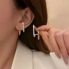 Brincos de ouro de alta moda feminina, design geométrico de alta qualidade, brincos leves e luxuosos