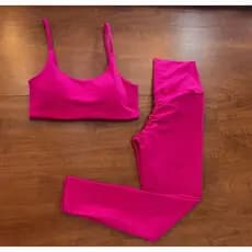conjunto de calça fitness FEMININO empina bumbum zero transparência tecido premium
