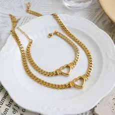 Ht Versão coreana Popular Colar de Coração de Corrente Cubana de Aço Titânio Colar de Coração de Corrente Cubana de Aço Inoxidável Ouro 18K Corrente de Cobra Oca de Aço Inoxidável Corrente de Pingente em Forma de Coração Fêmea