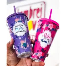 COPO COM TAMPA E CANUDO DE PLASTICO FRASES DIA DAS MÃES 600ML CORES SORTIDAS