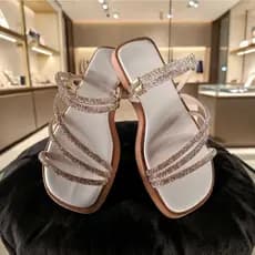 Papete Feminina Birken Flat Confortável Leve Tendência 2026 Strass Tiras