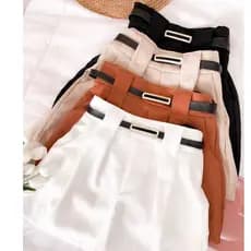 Short De Alfaiataria Feminino Com Cinto e Bolsos PROMOÇÃO