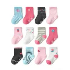 Kit 3 ou 6 ou12 Pares Meias Infantil feminina com Antiderrapantes tamanho 0-8anos