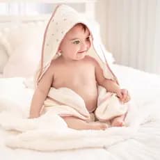 Toalha De Banho Bebê HUG com Capuz e fralda várias cores