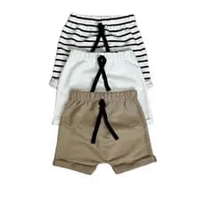 Kit 3 Short Infantil Bebê Recém Nascido Moletinho 100% Algodão Liso e Estampado de Alta Qualidade Confortavél