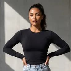 Blusa Feminina Manga Longa Suplex Premium Básica Gola Redonda Segunda Pele Academia Casual Ajustada