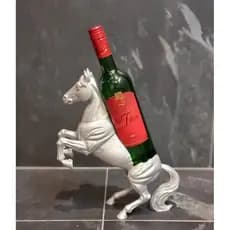 SUPORTE DE VINHO CAVALO – ELEGÂNCIA QUE IMPRESSIONA!