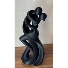 Escultura Decorativa Casal Abraçado – Impressão 3D em PLA