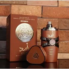 Uma fragrância cativante da realeza do Oriente Médio Lattafa Asad Bourbon Original EDP Realce charme