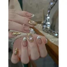 10un Unhas Postiças Artesanais Desenho com francesinha branca e estilo dourado Vintage