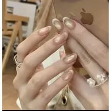 unhas postiças decoradas artesanais francesinhas rosa com brilho dourado