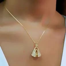 Colar feminino Nossa Senhora Aparecida Crabejado Folheado em ouro 18K e prata 925