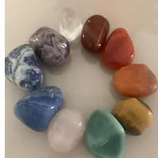 Kit dos Chakras 10 Pedras Roladas Grandes