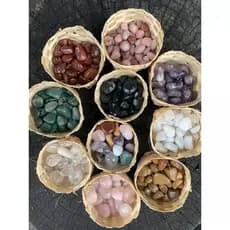 Mini Cesto Pedrinhas Roladas 2cm: Ametista. Quartzo rosa/verde. Jaspe. Cristal. Ônix. Opala e Misto Mix e Misto Bruto