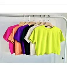 CAMISETA CROPPED SUPER TENDENCIA PARA MULHERES FASHION ELEGANTES E MODERNAS. P/M/G/GG/G1
