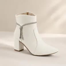Bota Feminina Bico Fino Salto Médio Grosso Cano Baixo Confortável Fashion Detalhe Strass Zíper Luxo