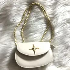 Bolsa MInibag Redonda Placa Estrela Com Alca Tirinha Transpassada E Ziper( Cabe Celular)