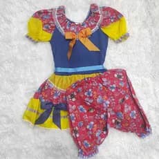 Vestido Festa Junina Infatil com Bermuda - Confecções 4 Cabeças