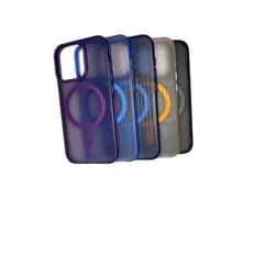 Capa Translúcida Colorida para iPhone 15 Pro - Com MagSafe