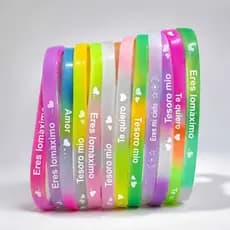 Pulseiras de silicones com palavras motivacionais da amizade coloridas