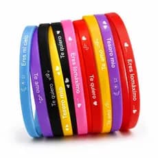 Pulseiras de silicones com palavras motivacionais da amizade coloridas
