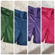 SHORTS MEIA COXA EM CIRRÊ BRILHO MOLHADO LEVE EFEITO 3D