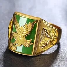 Anel aberto ajustável para homens, com design oco de uma águia majestosa com asas, banhado a ouro.