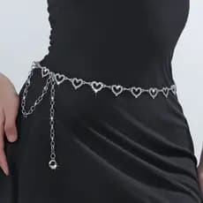 Novo cinto feminino em formato de coração com corrente de diamantes 2024