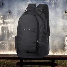 Mochila Espaçosa Em Nylon Bolso Lateral E Repartição Interna 02