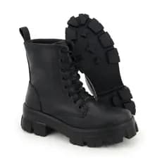Coturno Preto Tratorado Bota Feminina Inverno Moda 2026 Blogueira Tendencia Promoção Estilo Famosa