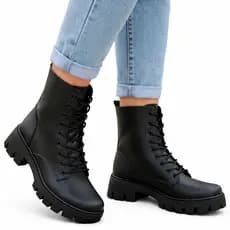 Bota Feminina Cano Médio Preta Confortavel Sem Zìper Designer Moderno