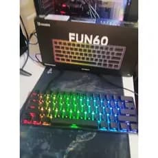 Teclado Magnético Gamer Akko MonsGeek Fun60 RGB 60% NOVO