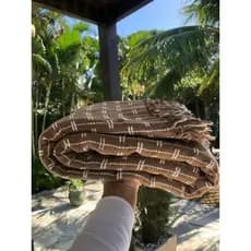 Manta Tijolinho Pontilhada Gigante Casal Para Sofá ou Cama 2,40 x 1,80 mts