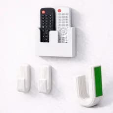Kit Suporte de parede porta 2 controle Remoto Universal Resistente Duplo + 3 Gancho Adesivo Multiuso